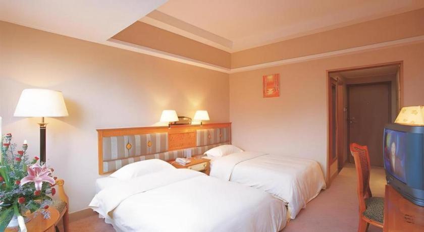 Wings Hotel Kuangcsou Kültér fotó